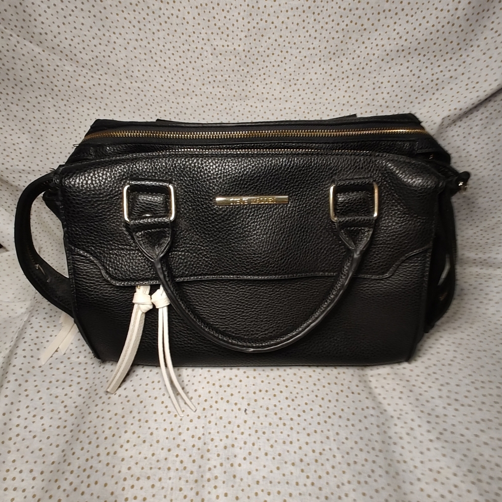 Stylish Steve Madden Black Satchel Handbag Purse. So Cute! Great Bag!